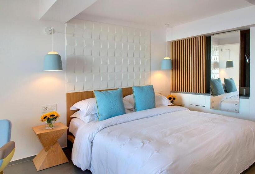 סוויטת ג'וניור צדדית נוף לים, Myconian Korali Relais & Chateaux