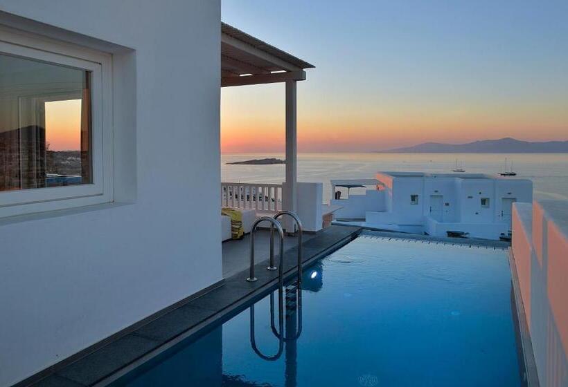 جناح جونيور بريميوم, Myconian Korali Relais & Chateaux