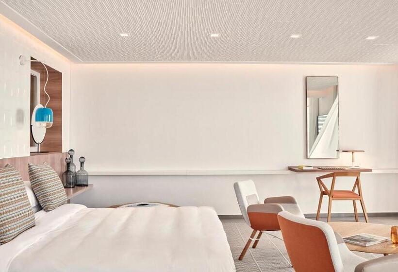 סוויטת ג'וניור פרמיום, Myconian Korali Relais & Chateaux