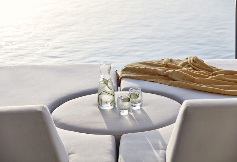 オーシャンビュースーペリアールーム, Myconian Korali Relais & Chateaux