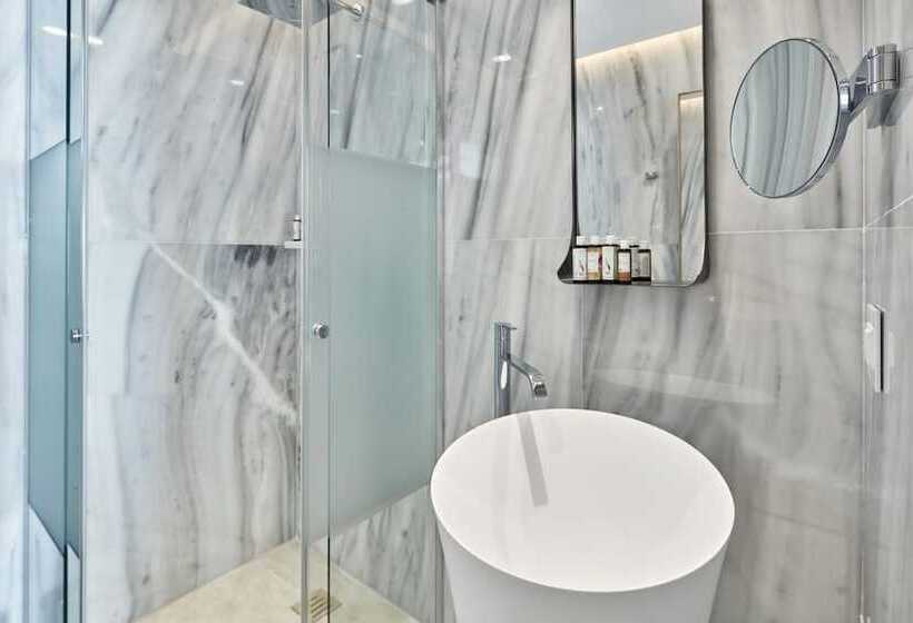 סוויטה עם בריכה, Myconian Korali Relais & Chateaux