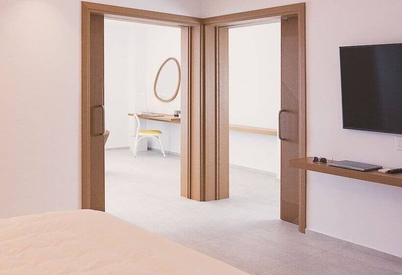 סוויטת 2 חדרי שינה, Myconian Korali Relais & Chateaux