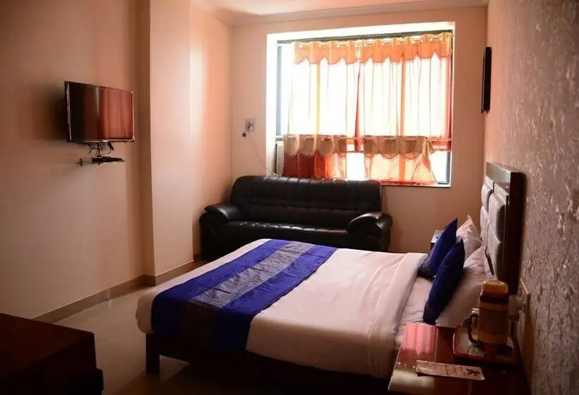 Executive-huone, Orient Palace