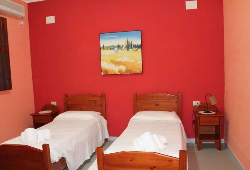 غرفة عائلية, Ostello Su Mannau