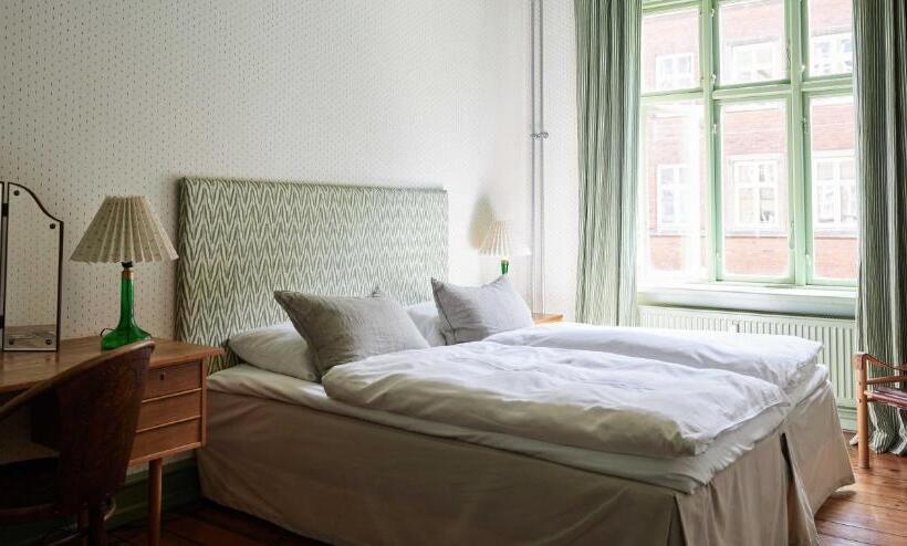 חדר סטנדרט חדר אמבטיה משותף, Rye115