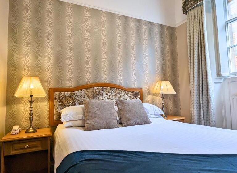 Номер Стандарт, Shaw Hill Hotel Golf And Country Club