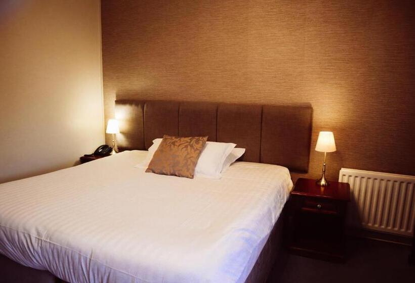 Номер Стандарт, Shaw Hill Hotel Golf And Country Club