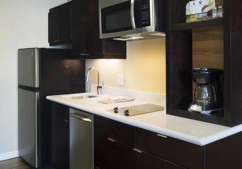 Standard Studio King Bed, Towneplace Suites By Marriott Austin Round Rock