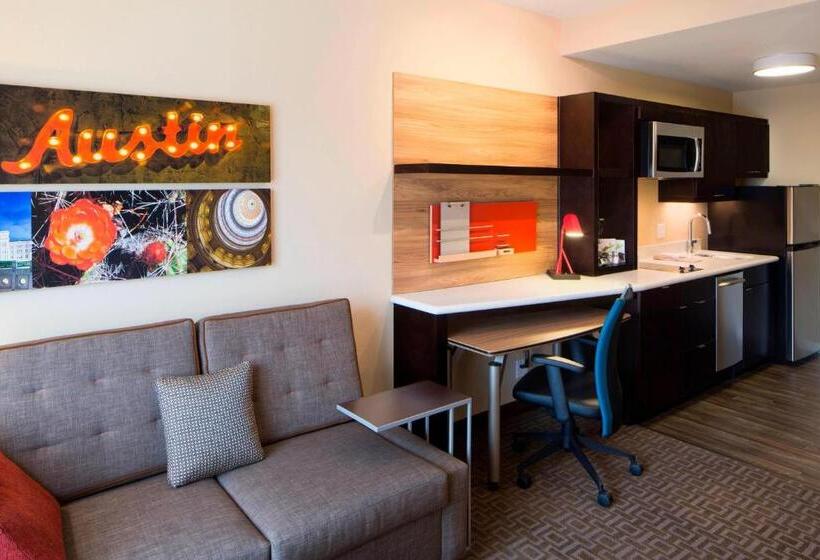 Standard Studio King Bed, Towneplace Suites By Marriott Austin Round Rock