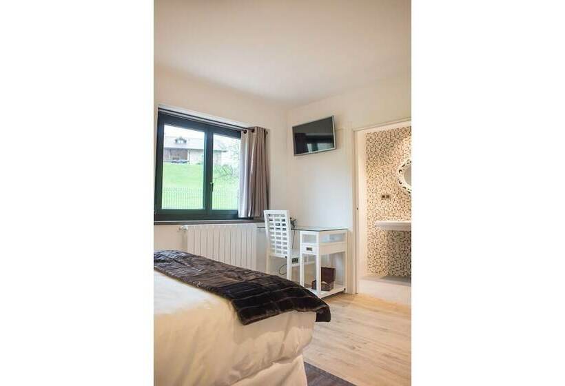 غرفة قياسية لذوى الاحتياجات الخاصة, Osabarena Hotela