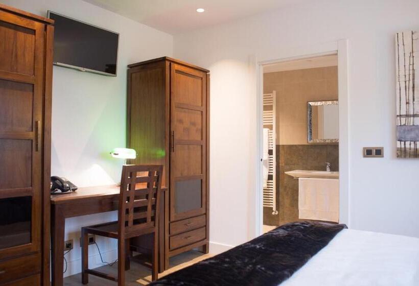 غرفة قياسية, Osabarena Hotela