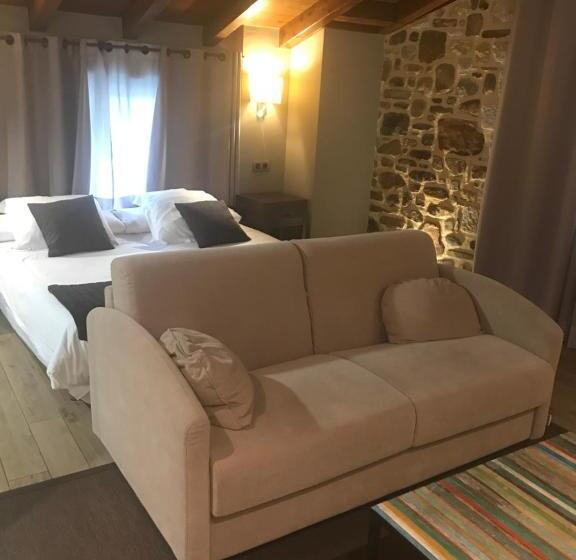 إستوديو قياسى سرير كينج, Osabarena Hotela