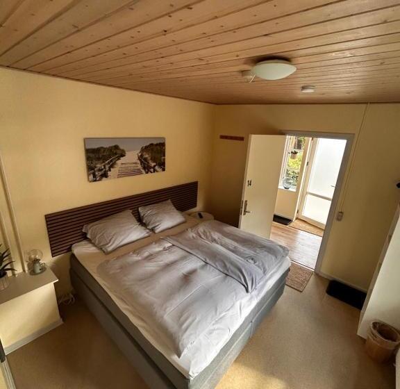 חדר סטנדרט עם מיטת קינג, Strandidyl Bed And Breakfast