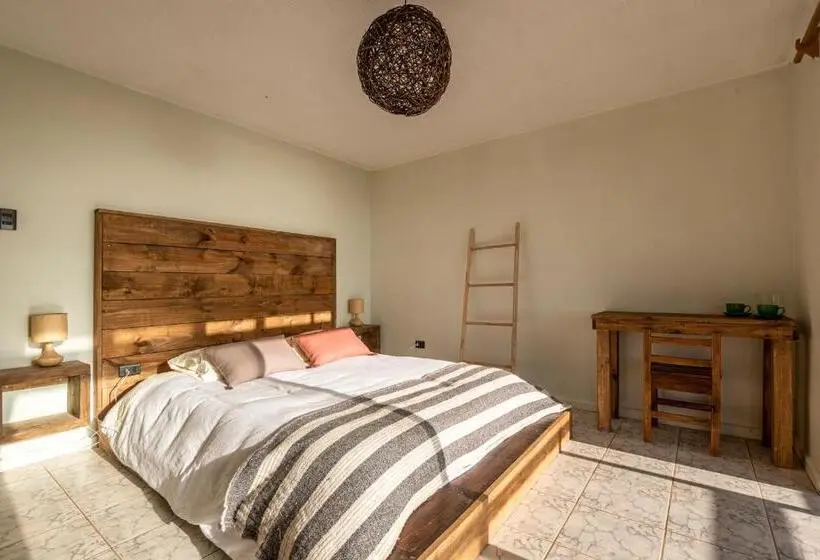 Deluxe Zimmer mit Meerblick & Balkon, Sudeste Hostel