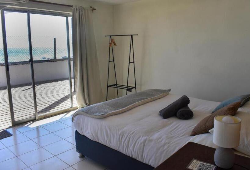 اتاق استاندارد با چشم‌انداز دریا, Sudeste Hostel