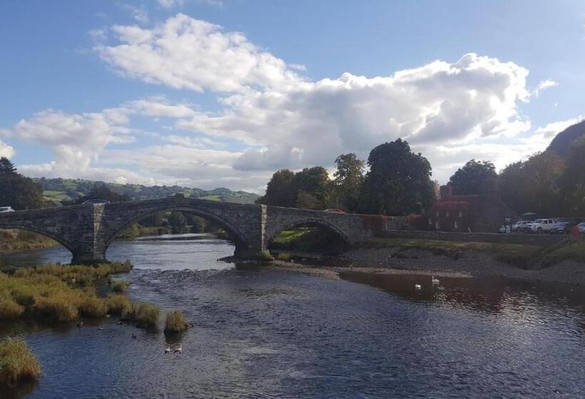 스탠다드 룸 킹사이즈 침대, Bod Gwynedd Bed And Breakfast