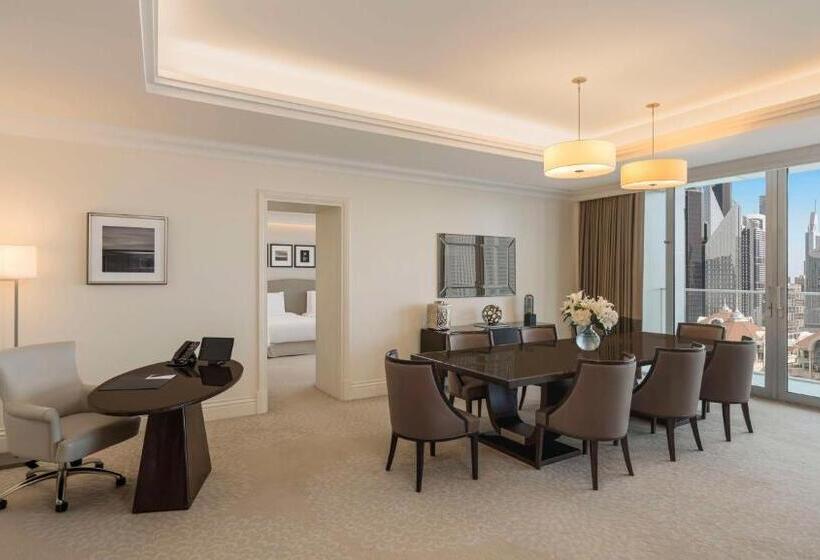 Люкс Клуб, Kempinski The Boulevard Dubai
