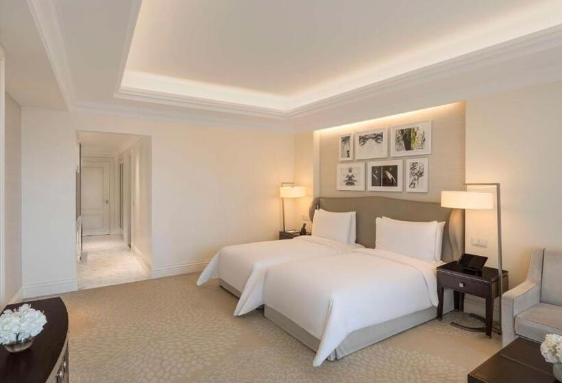 اتاق پرمیوم, Kempinski The Boulevard Dubai