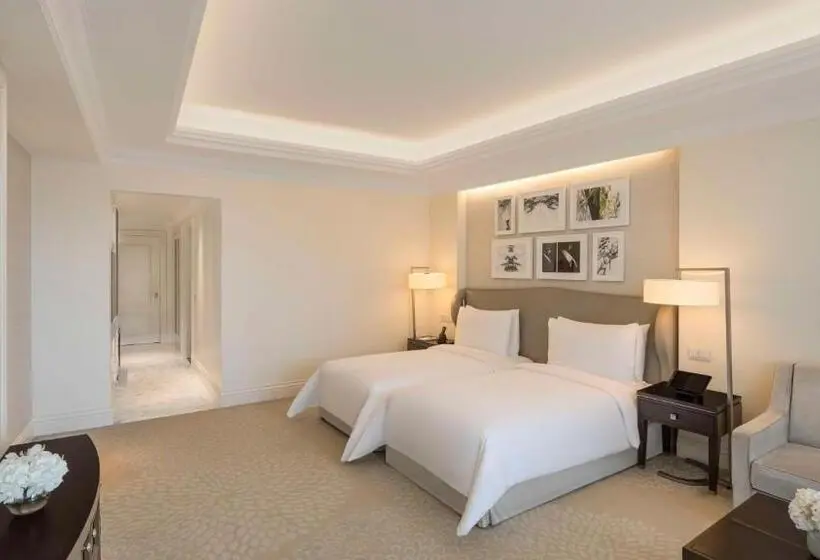 اتاق پرمیوم, Kempinski The Boulevard Dubai