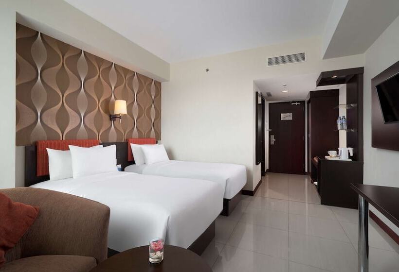 Quarto Superior, Best Western The Lagoon