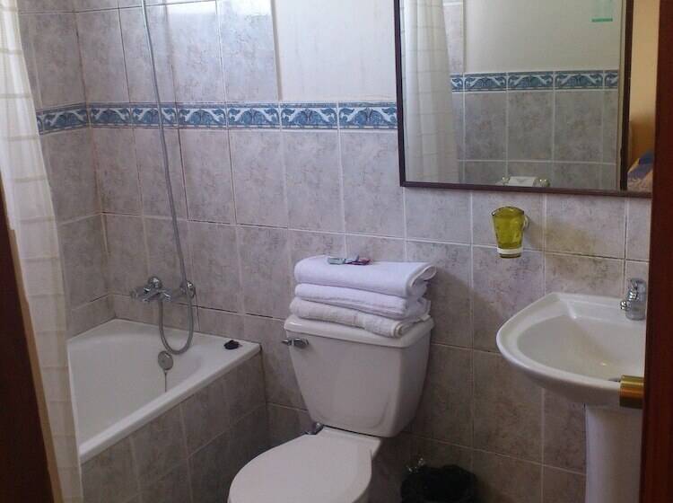 スタンダードトリプルルーム, Complejo Turistico Los Alamos