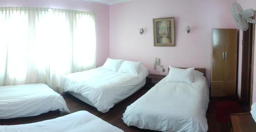 חדר סטנדרט לארבעה, Cordillera