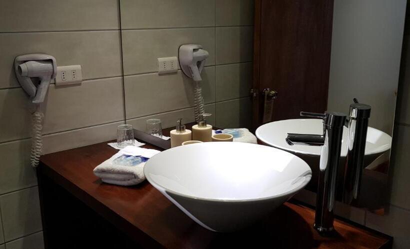 Habitació Deluxe Llit King, D&v Concepcion