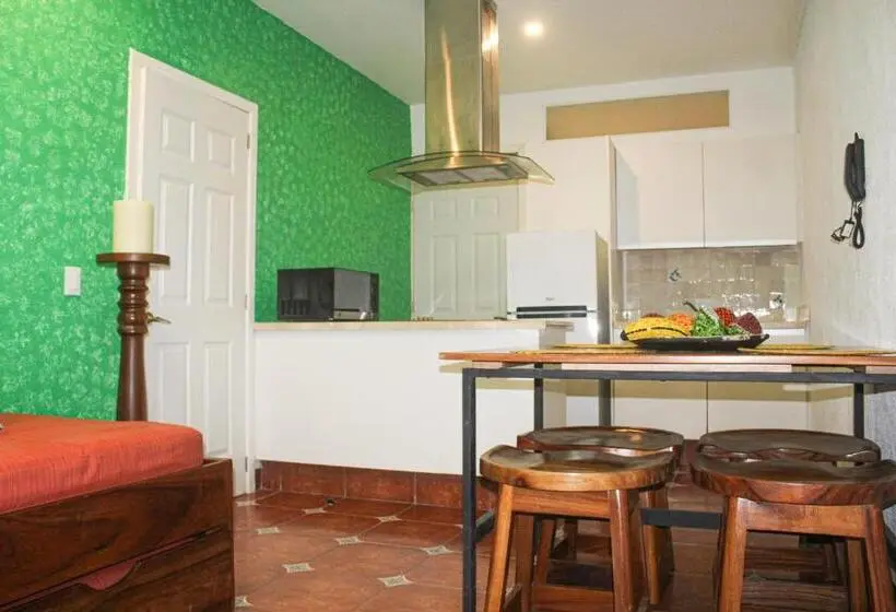 マスタースイートルーム, Casa Lotería Pueblito Sayulita Colorful, Family And Relax Experience With Private Parking And Pool