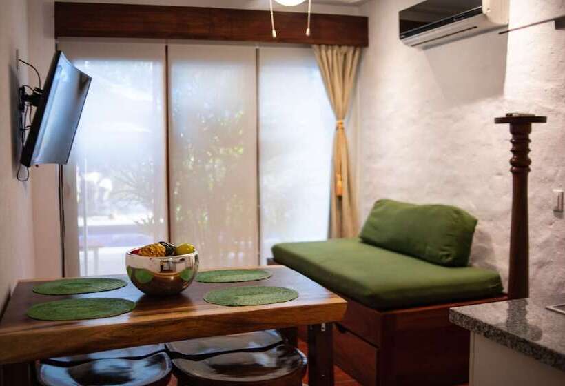 חדר משפחתי פרמיום, Casa Lotería  Pueblito Sayulita  Colorful, Family And Relax Experience With Private Parking And Pool