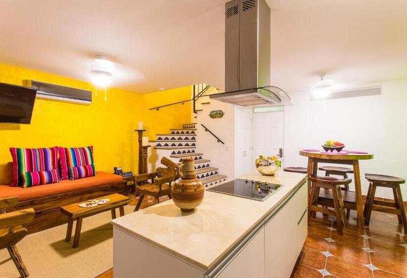 סוויטת מאסור, Casa Lotería  Pueblito Sayulita  Colorful, Family And Relax Experience With Private Parking And Pool