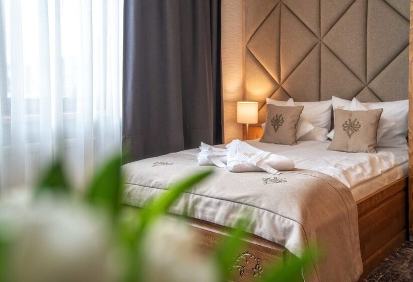 エコノミールーム, Gold