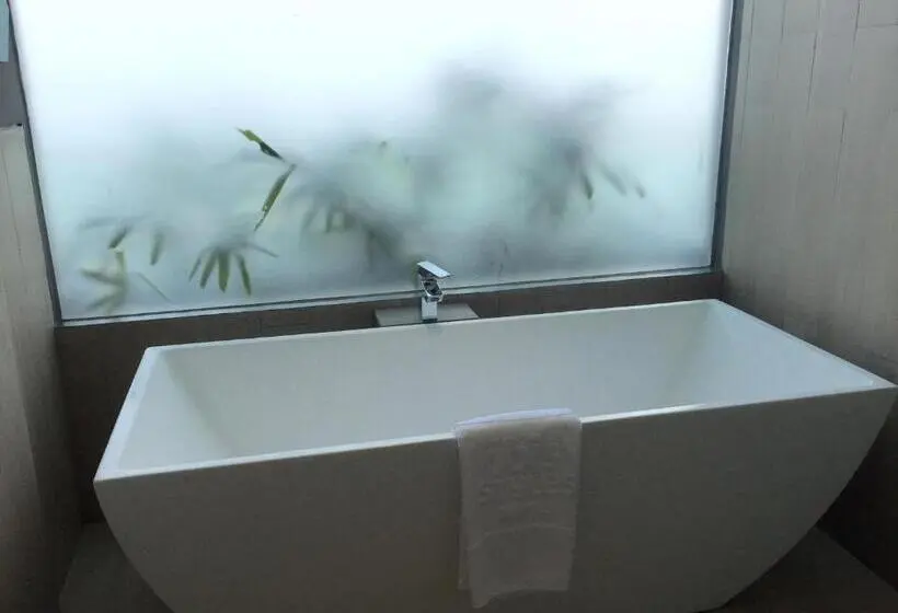 バルコニー付きジュニアスイート, Ibis Styles Batam Nagoya