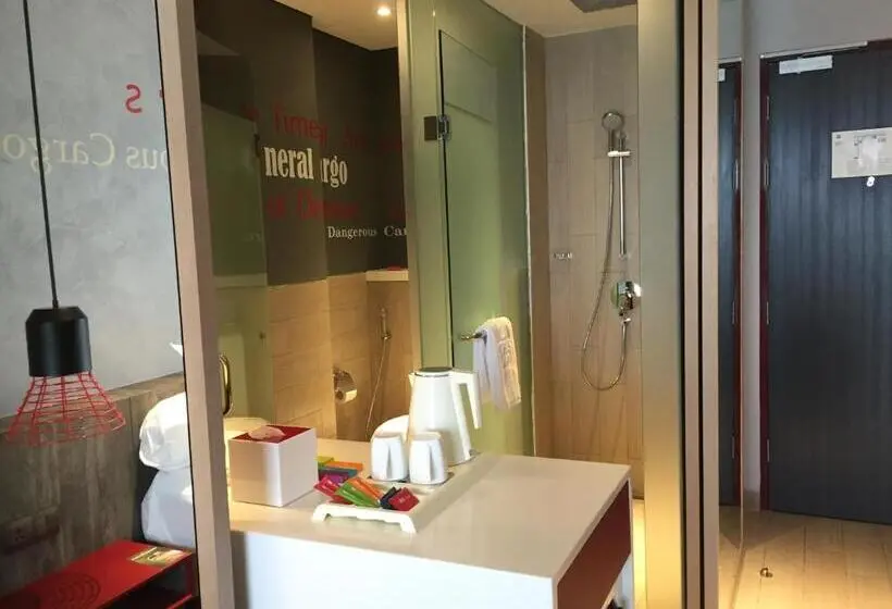 デラックスルーム, Ibis Styles Batam Nagoya