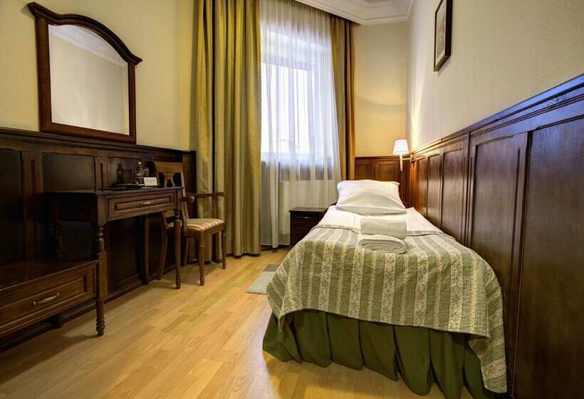 اتاق استاندارد یک نفره, Kresowianka