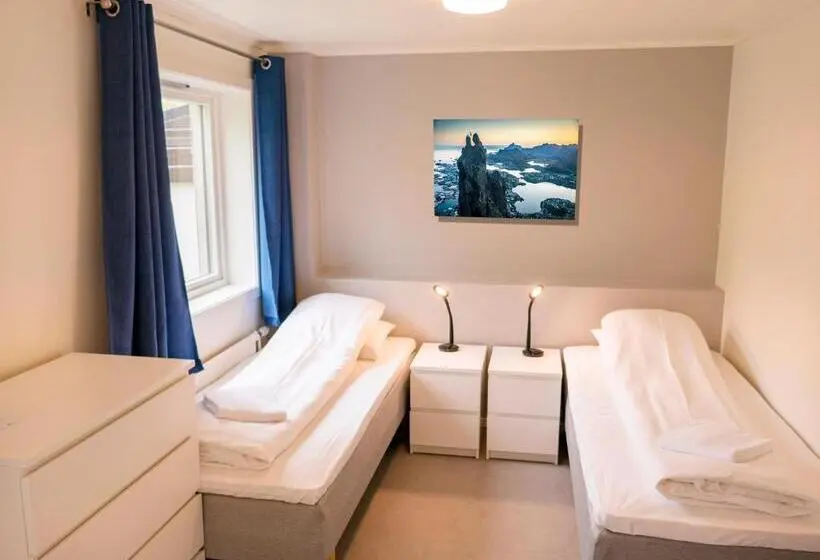 Standard-huone Jaettu Kylpyhuone, Lofoten Sommerhotell Og Vandrerhjem