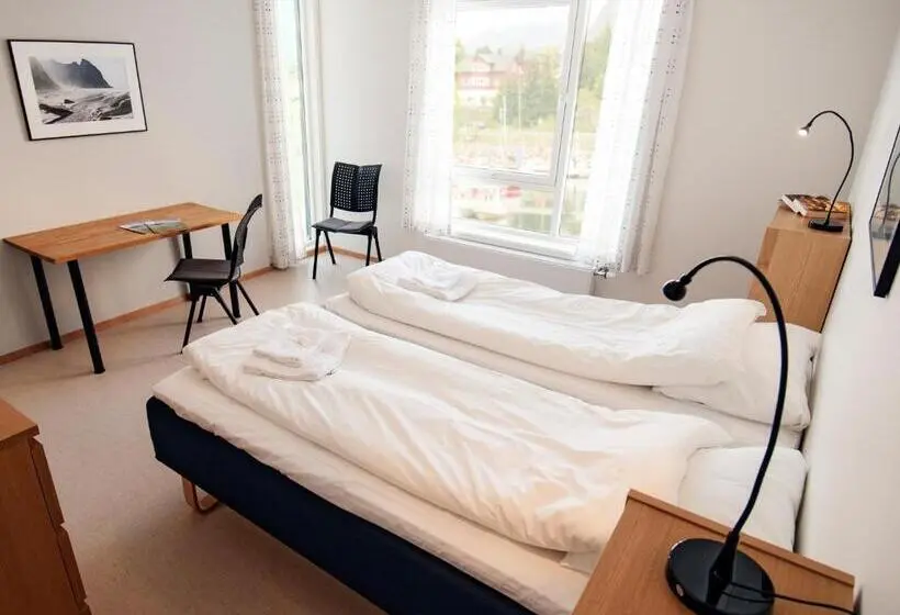 Standard-huone, Lofoten Sommerhotell Og Vandrerhjem