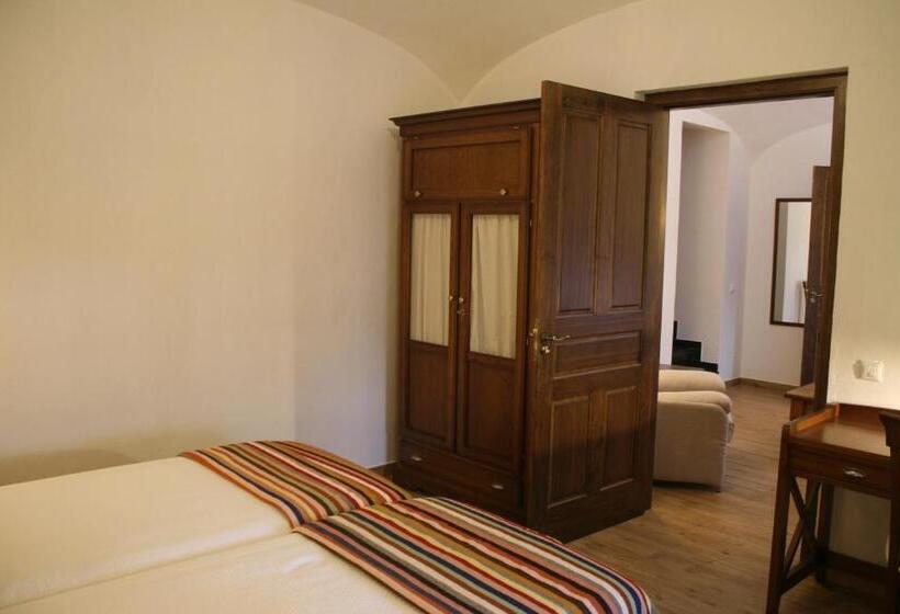 メゾネットスイート, Rural Las Grullas