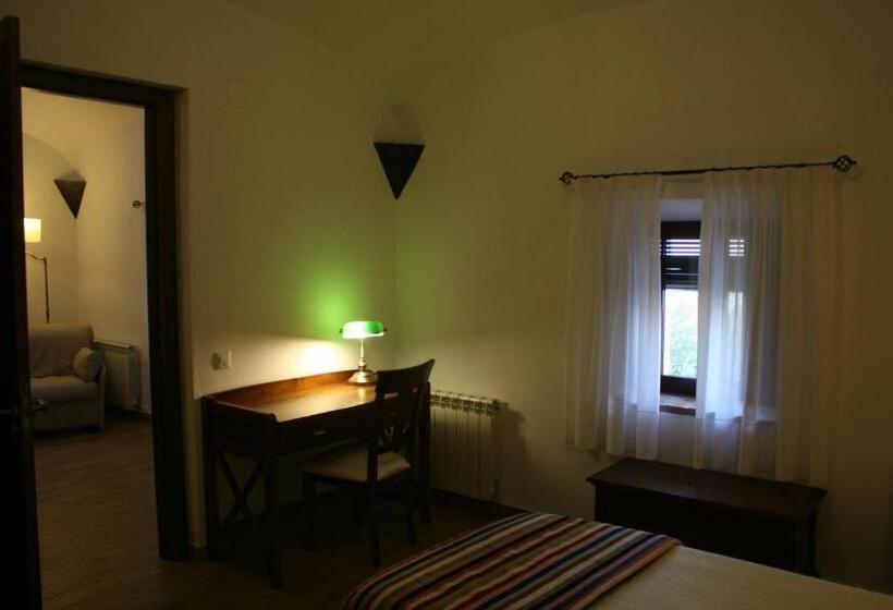 جناح دوبلكس, Rural Las Grullas
