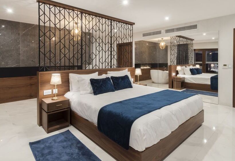 سوئیت پرزیدنت, The Duke Boutique