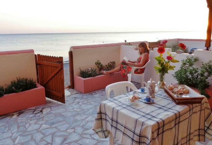 חדר סטנדרט נוף לים, Marilena