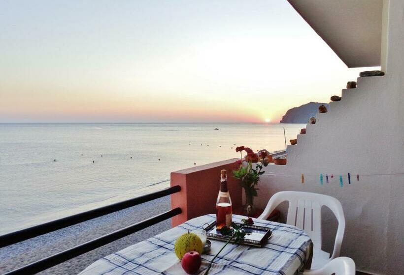 חדר סטנדרט נוף לים, Marilena