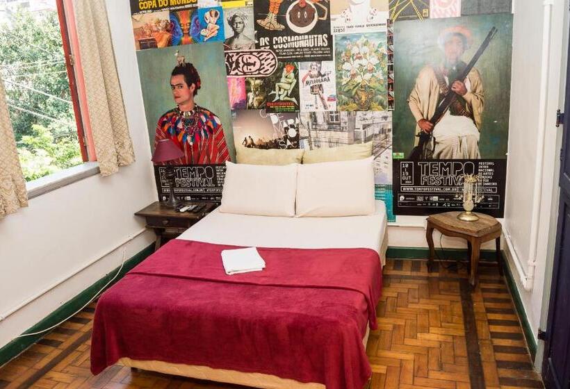 سوییت, Mambembe Hostel