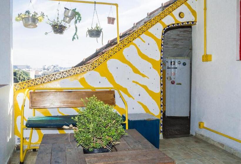 اتاق استاندارد, Mambembe Hostel