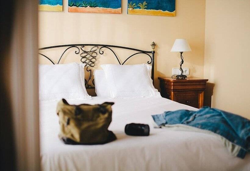 آپارتمان 1 خوابه با چشم‌انداز دریا, Marea Apart