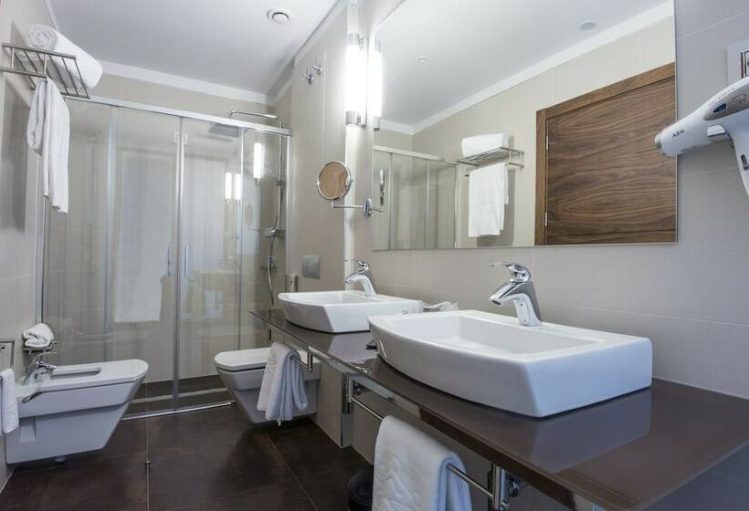 اتاق استاندارد, Parador De Lleida