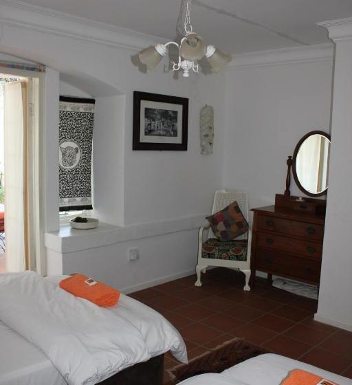 غرفة قياسية, Sugar Hill Manor