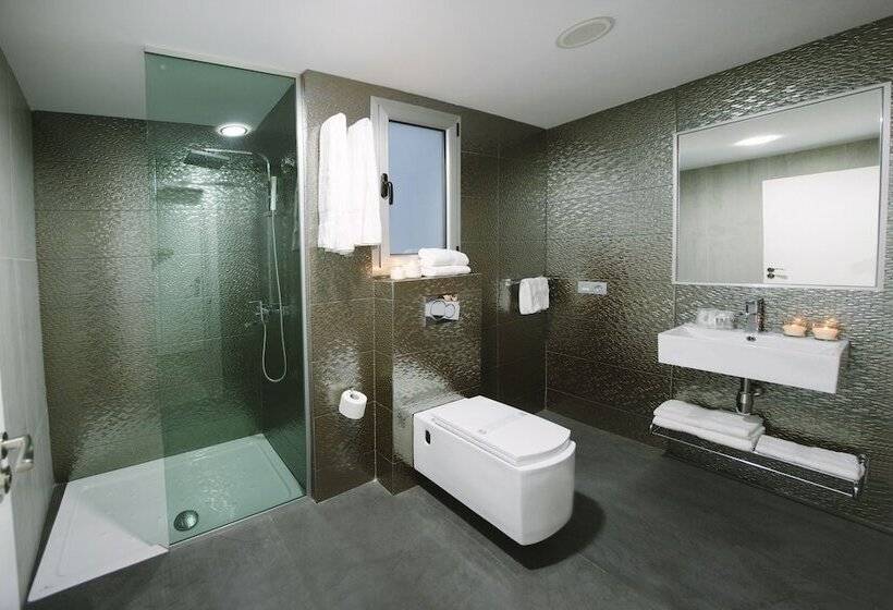 Люкс Премиум, Valentina Beach