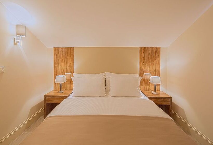 2 Bedroom Deluxe Apartment Sea View, Aparthotel Villa Aria