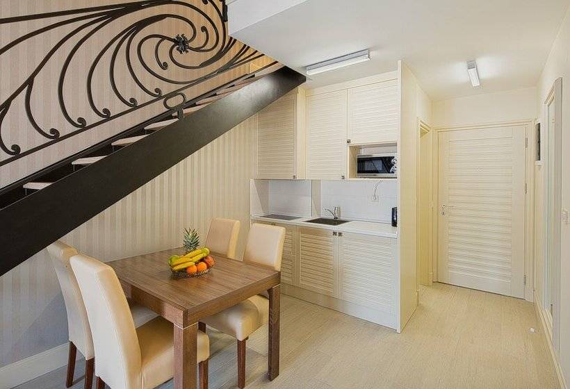 1 Bedroom Deluxe Apartment Sea View, Aparthotel Villa Aria