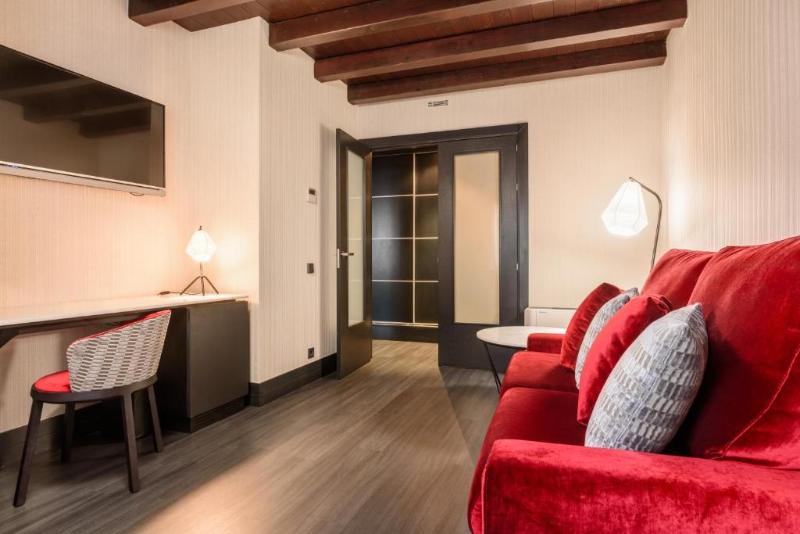 סוויטת ג'וניור, Eurostars Fuerte Ruavieja